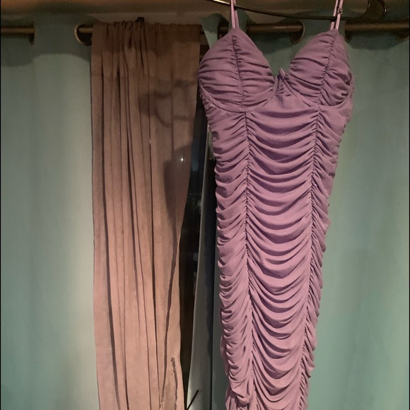 Purple spaghetti strap dress with back zipper - Picture 2 of 4